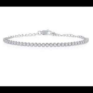NWOT Ring Concierge mini diamond tennis bracelet